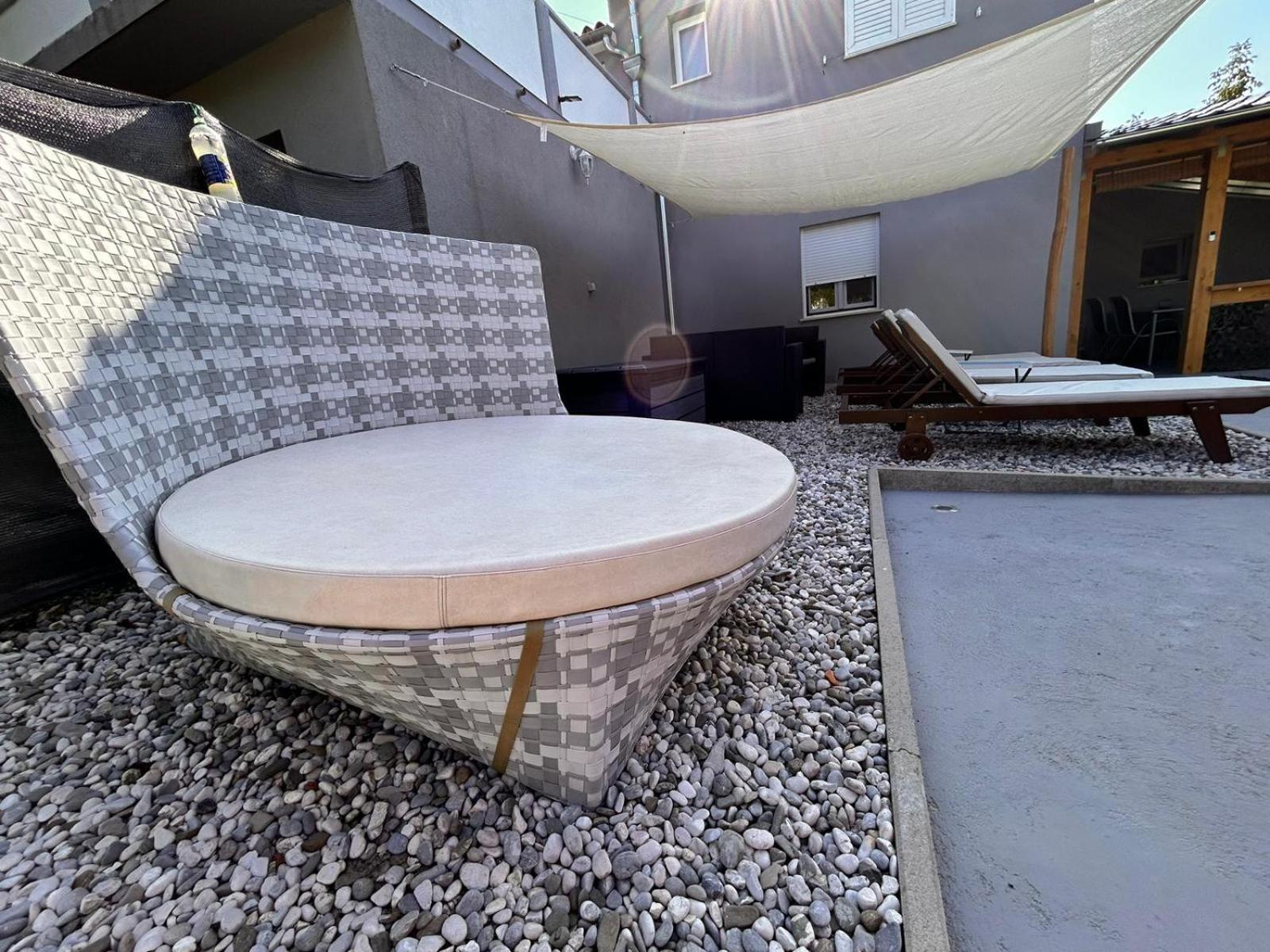 Apartman Goga With Pool And Jacuzzi Labin  Εξωτερικό φωτογραφία